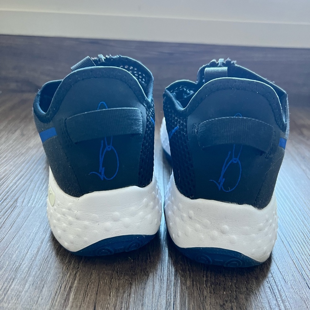 Nike Air